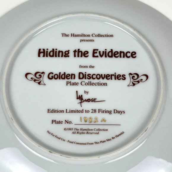 Hamilton Collection Golden Retrievers "Hiding the Evidence" Plate No. 1882A - Picture 4 of 6